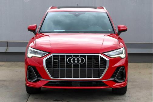 2023 Audi Q3 45 S line Premium Plus