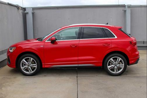 2023 Audi Q3 45 S line Premium Plus
