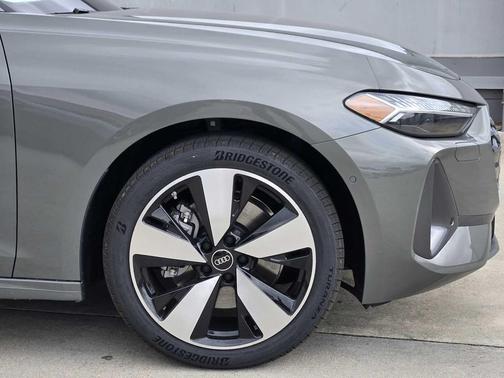 2025 Audi A5 Premium Plus TFSI quattro S tronic