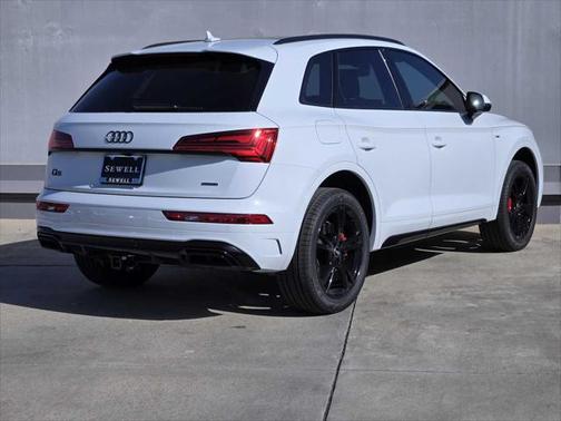 2025 Audi Q5 45 S line Premium Plus