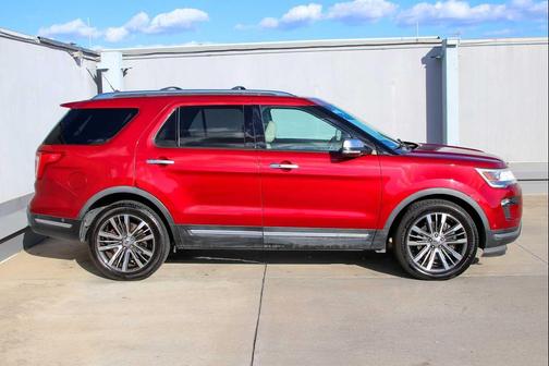 2018 Ford Explorer Platinum