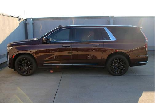 2023 Cadillac Escalade ESV Premium Luxury