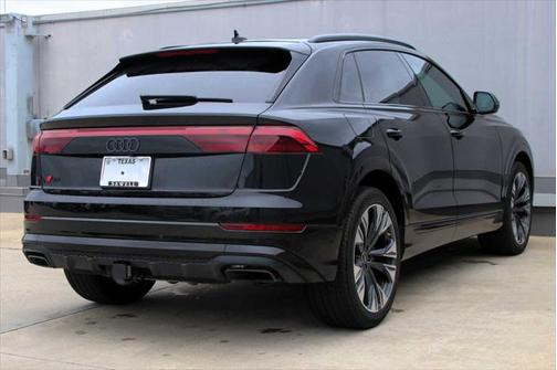 2025 Audi Q8 55 Prestige