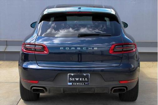 2017 Porsche Macan Base