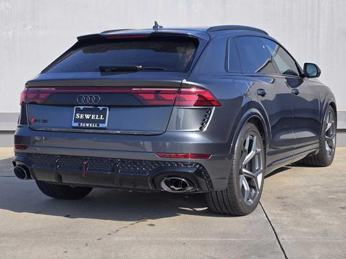 2026 Audi RS Q8 4.0T