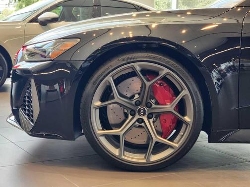 2025 Audi RS 7 4.0T Performance