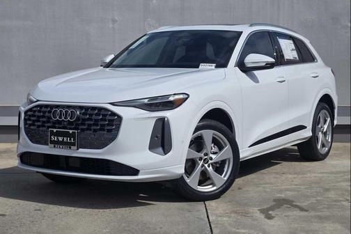 2026 Audi Q5 Premium Plus TFSI quattro S tronic