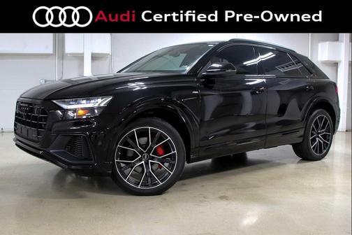 Mythos Black Metallic 2023 Audi Q8 55 Premium Plus
