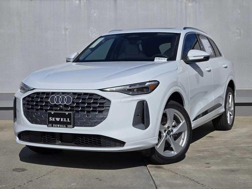 2025 Audi Q5 Premium Plus TFSI quattro S tronic