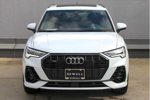 2024 Audi Q3 45 S line Premium Plus
