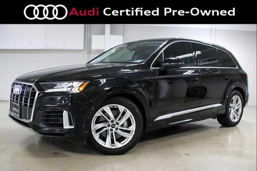 Mythos Black Metallic 2023 Audi Q7 55 Prestige