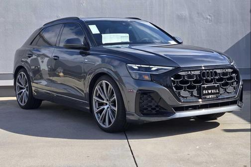 Daytona Gray Pearl Effect 2026 Audi Q8 55 Prestige