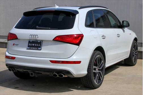 2017 Audi SQ5 3.0T Premium Plus