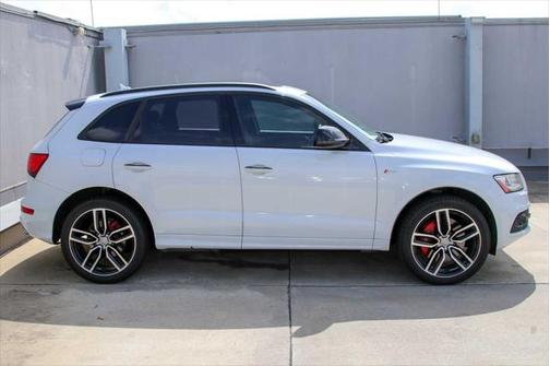 2017 Audi SQ5 3.0T Premium Plus
