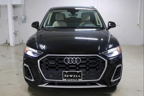 2023 Audi Q5 45 S line Premium