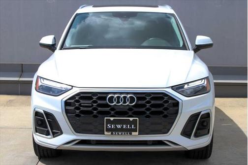 2022 Audi Q5 45 S line Premium Plus