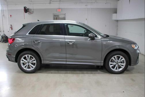 Chronos Gray Metallic 2024 Audi Q3 Premium 45 TFSI S line quattro Tiptronic
