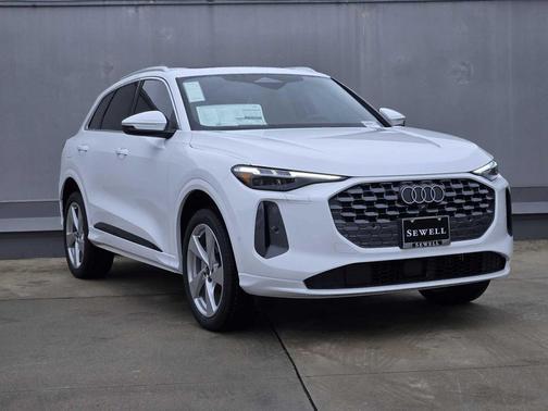 2025 Audi Q5 Premium Plus TFSI quattro S tronic