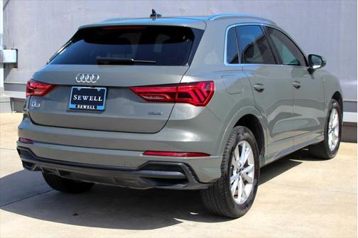 2021 Audi Q3 45 S line Premium