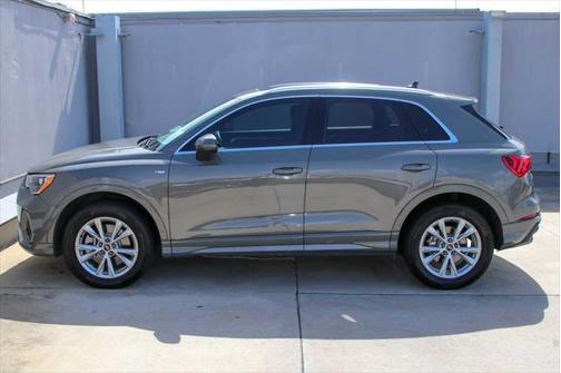 2021 Audi Q3 45 S line Premium