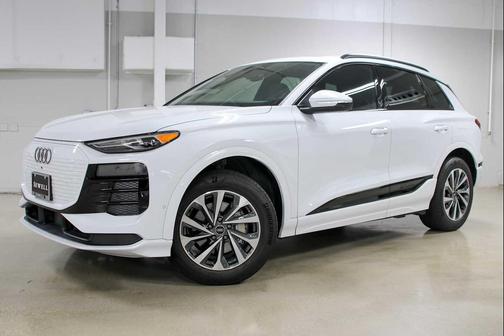 2025 Audi Q6 e-tron Premium quattro