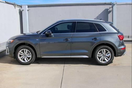 2023 Audi Q5 45 S line Premium