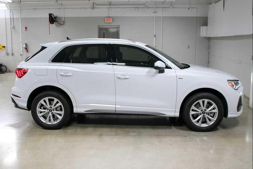 2025 Audi Q3 45 S line Premium Plus