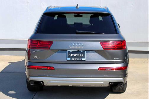 2018 Audi Q7 2.0T Premium Plus
