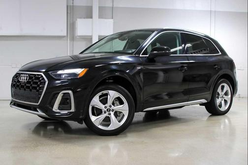 2023 Audi Q5 45 S line Premium Plus