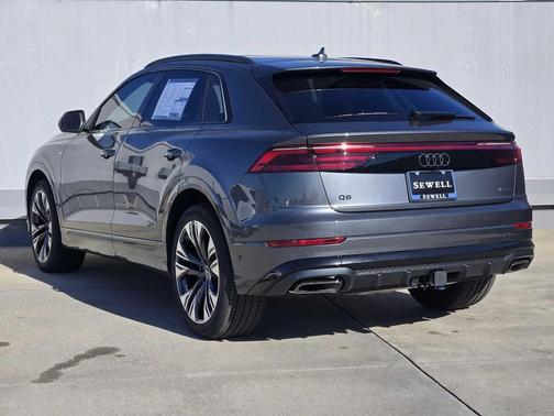 2026 Audi Q8 55 Premium Plus