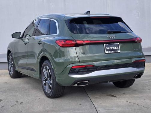 2025 Audi Q5 Prestige TFSI quattro S tronic