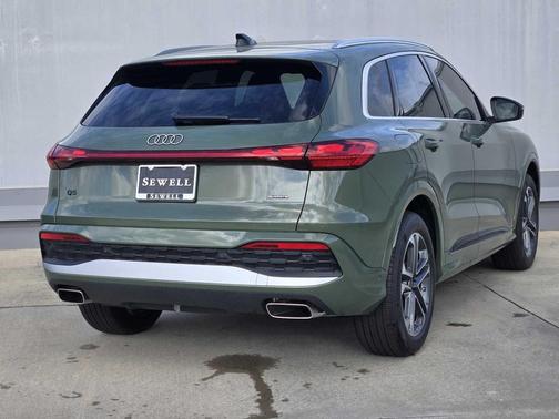 2025 Audi Q5 Prestige TFSI quattro S tronic