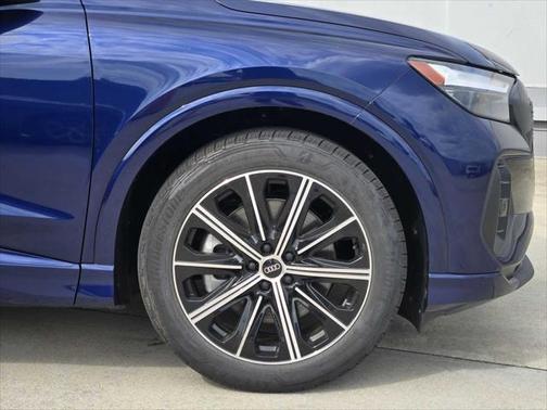 2025 Audi Q4 e-tron Premium 45 quattro