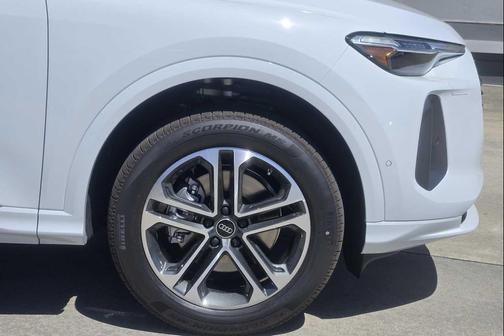 WHITE 2026 Audi Q5 Premium Plus