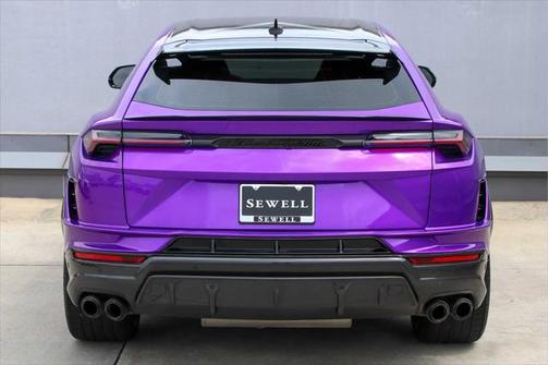 2024 Lamborghini Urus Performante