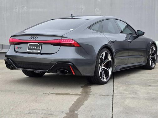2025 Audi RS 7 4.0T Performance
