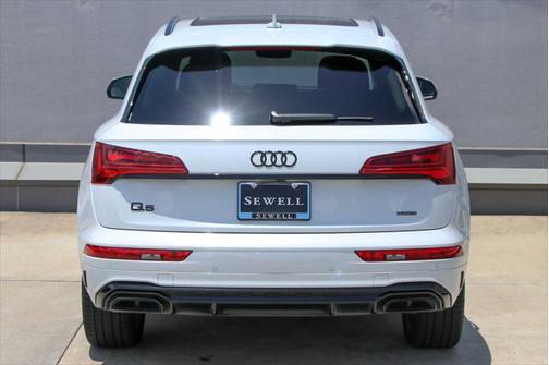 2024 Audi Q5 45 S line Premium Plus