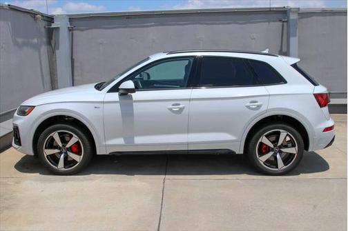 2024 Audi Q5 45 S line Premium Plus