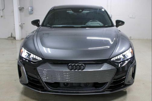 2023 Audi e-tron GT Premium Plus quattro