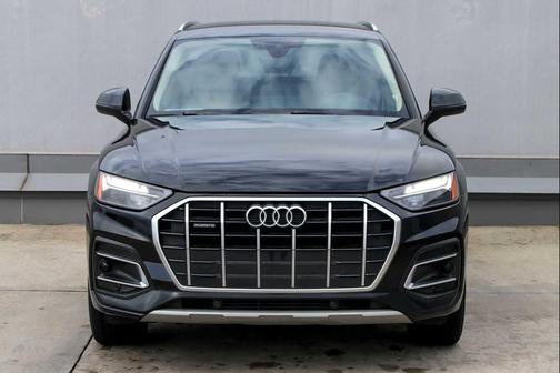 2023 Audi Q5 40 Premium