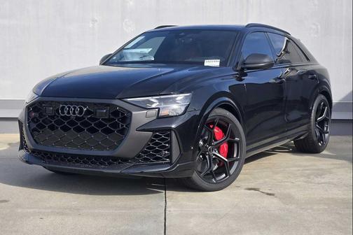 Mythos Black Metallic 2026 Audi RS Q8 4.0T