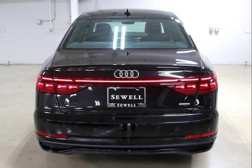 2023 Audi A8 L 55 TFSI quattro Tiptronic
