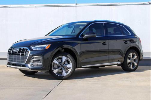 2023 Audi Q5 40 Premium
