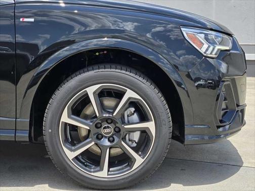 2025 Audi Q3 45 S line Premium Plus