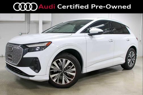 Glacier White Metallic 2023 Audi Q4 e-tron Premium Plus 40 RWD
