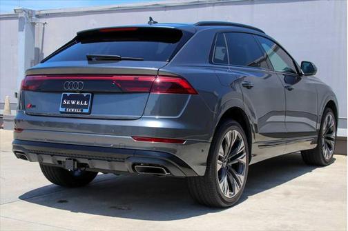 2025 Audi Q8 55 Premium Plus