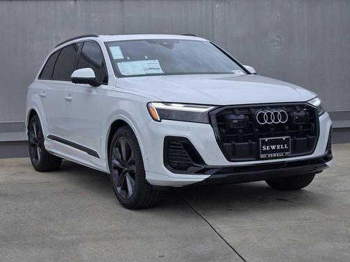 2026 Audi Q7 55 Premium Plus