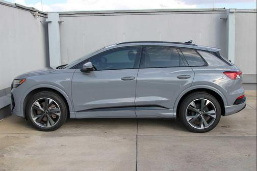 2023 Audi Q4 e-tron Prestige 50 quattro