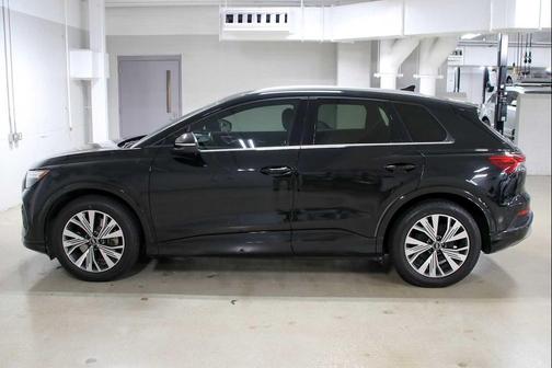 2023 Audi Q4 e-tron Premium Plus 40 RWD