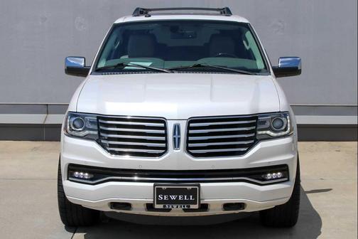 2017 Lincoln Navigator Select